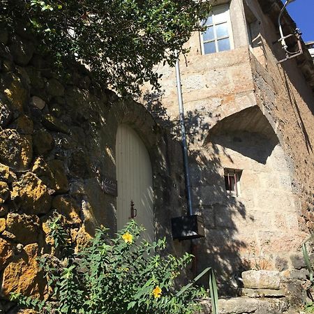 La Cure Grande Maison De Charme De 2 A 14 Personnes Saint-Urcize Luaran gambar